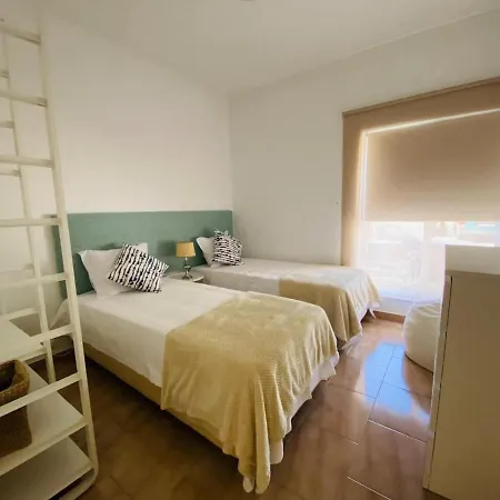 Vilamoura Center With Parking Villa *